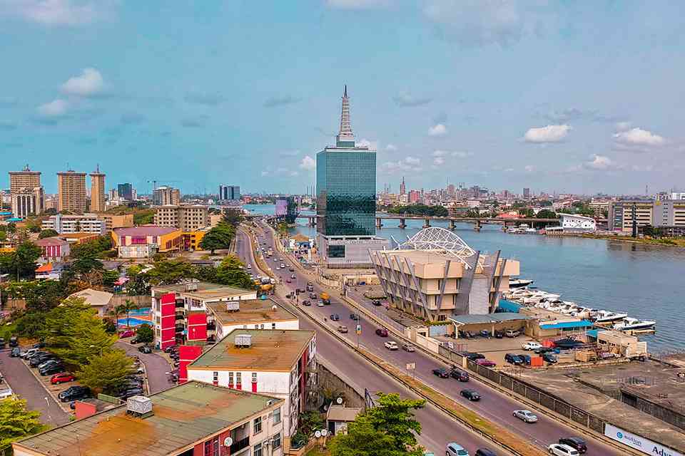 Nigeria introduce nuevos centros de visados para el Reino Unido featured image